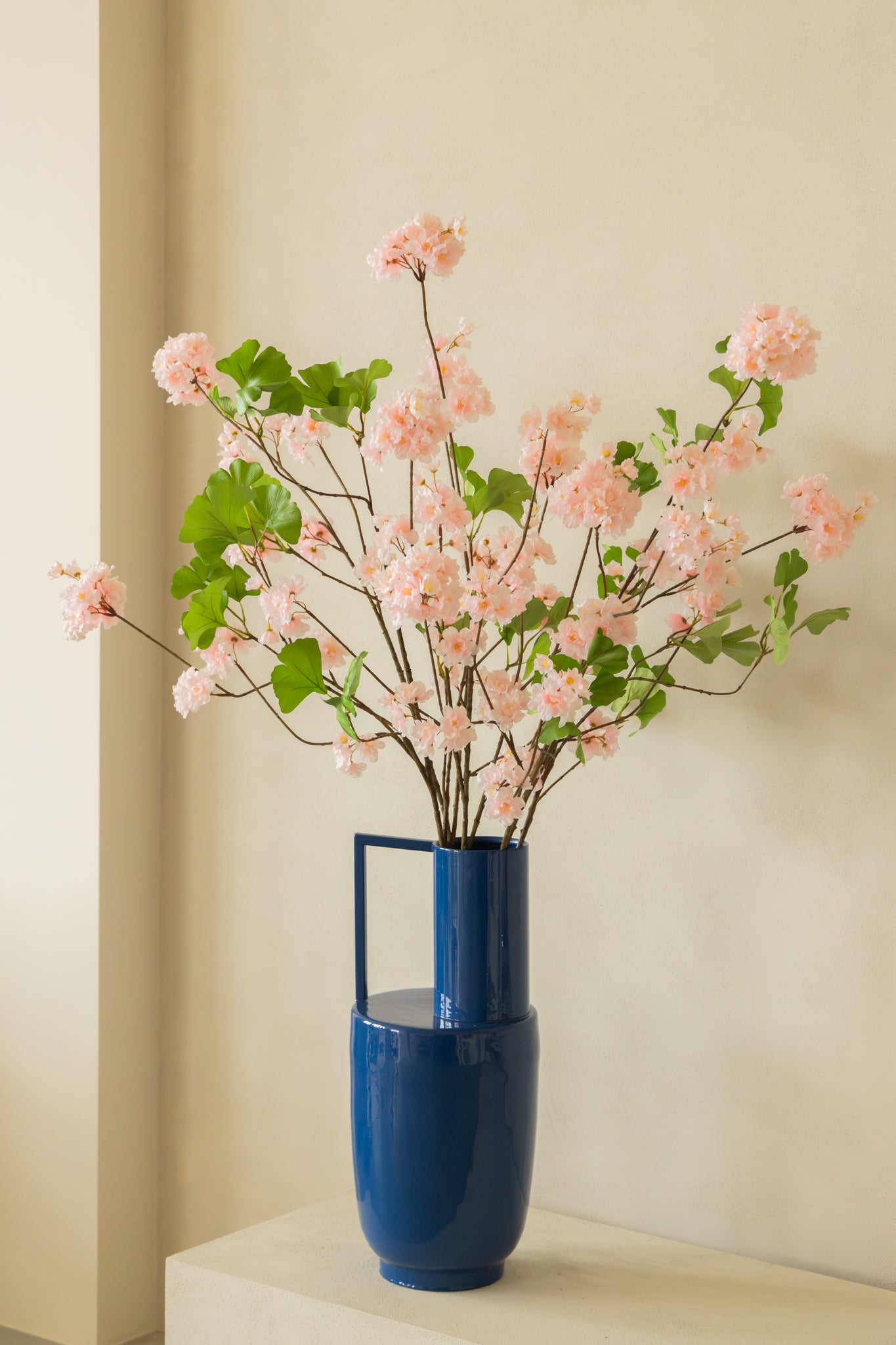 Kunstblumenstrauß Blissful Blossom