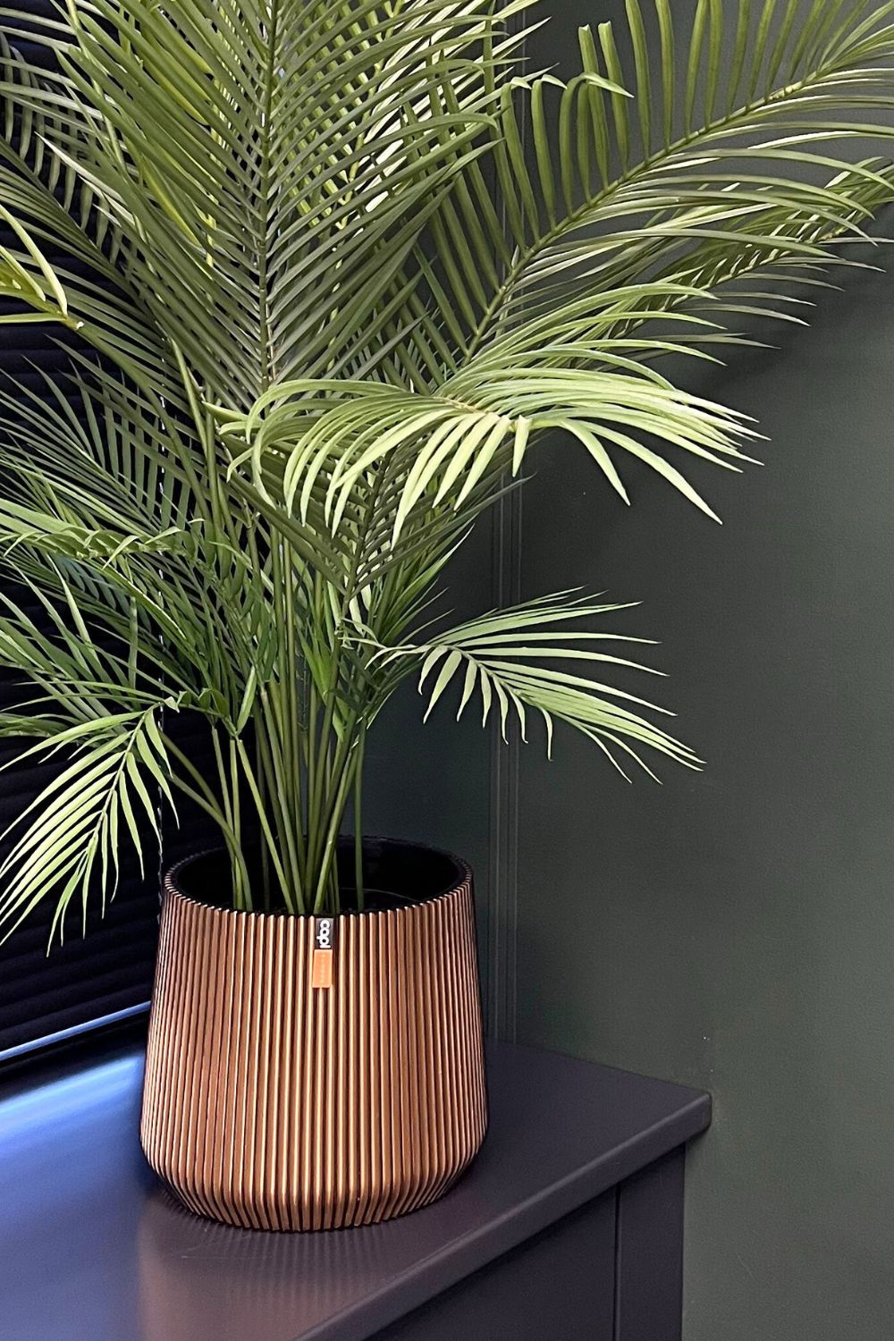 Capi Blumentopf Groove Sandbag 27x22 Schwarz/Gold