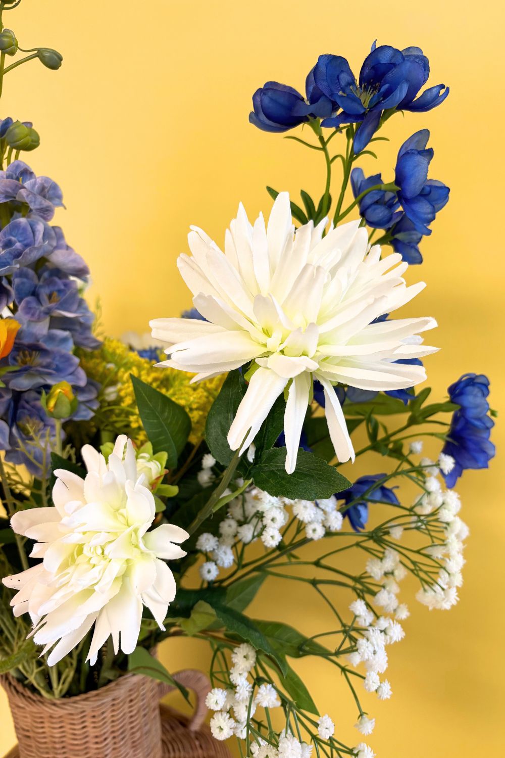 details 3 Kunstblumenstrauß Bright Breeze