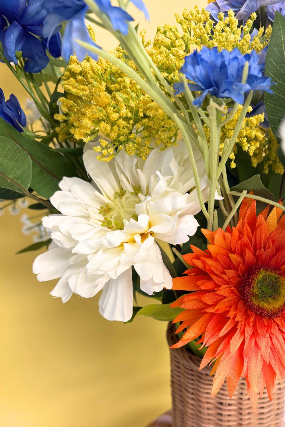 details 4 Kunstblumenstrauß Bright Breeze