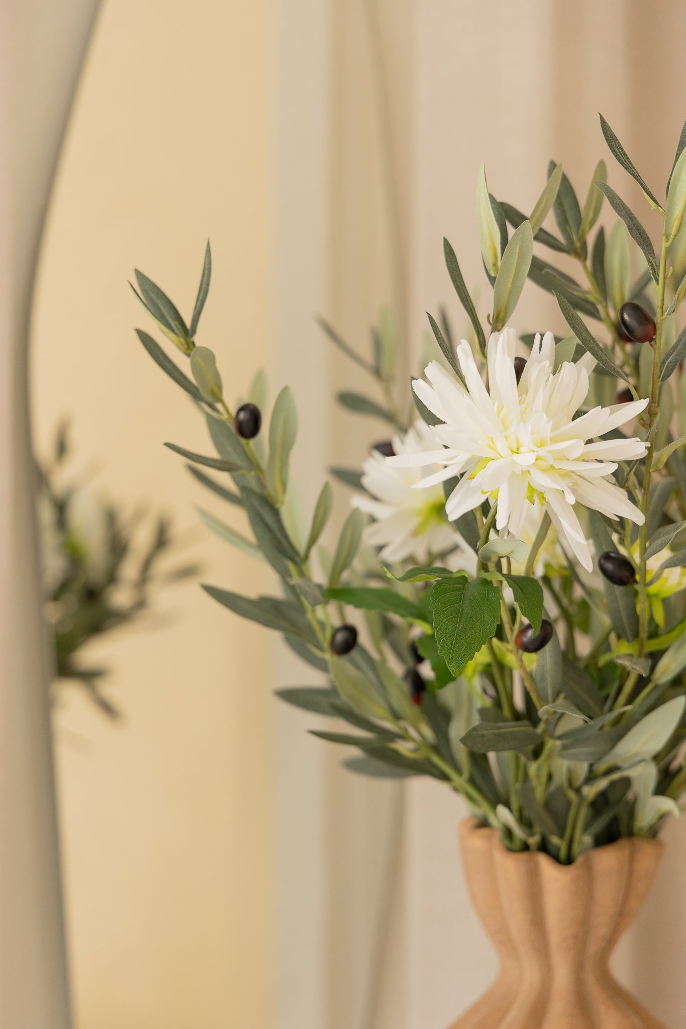 Kunstblumenstrauß Olive Oasis
