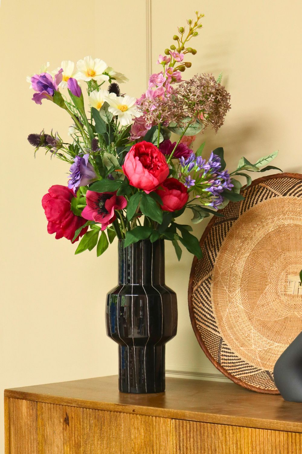 stimmungsbild Kunstblumenstrauß Fuchsia Fantasy